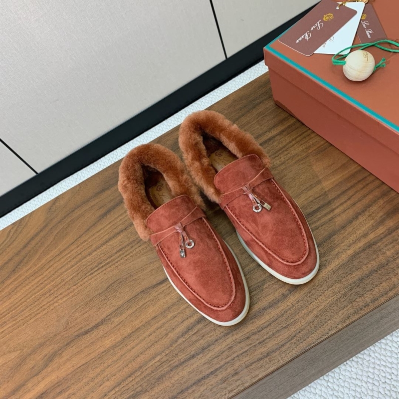 L0r0 P1ana loafers